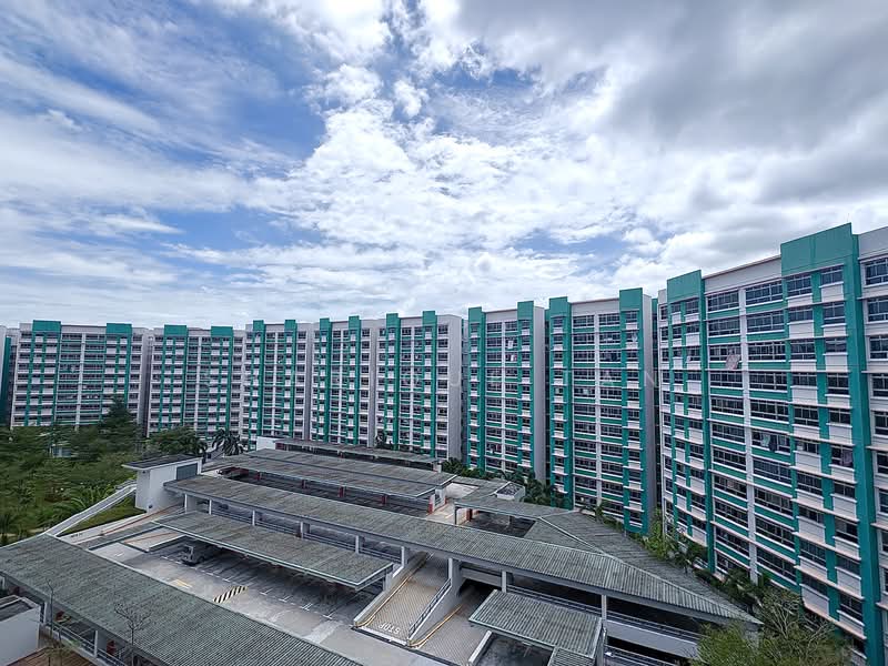 For Sale - 570C Woodlands Avenue 1