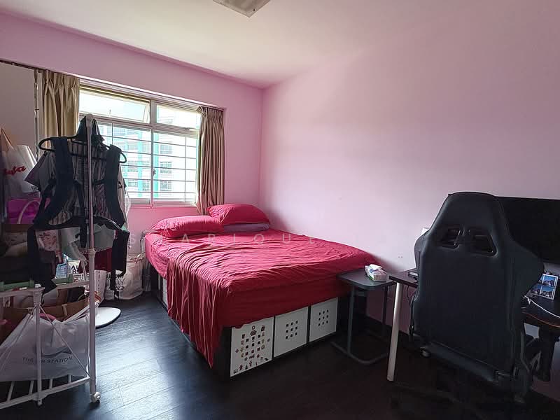 For Sale - 570C Woodlands Avenue 1