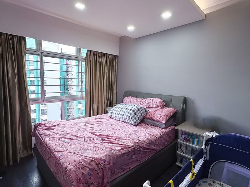 For Sale - 570C Woodlands Avenue 1