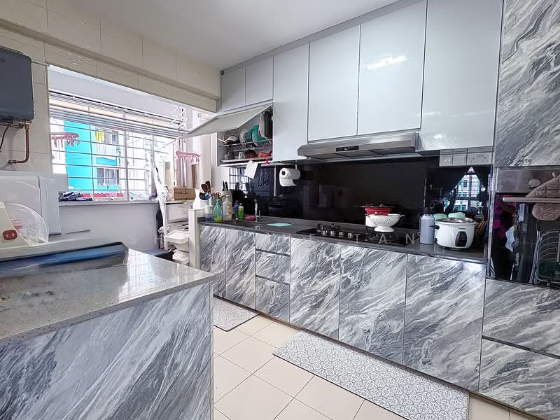 For Sale - 570C Woodlands Avenue 1