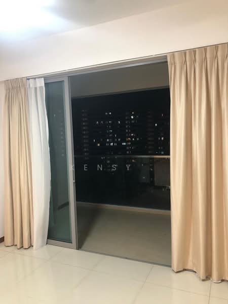 A Treasure Trove Condominium For Sale at S$ 2,300,000 | PropertyGuru Singapore - Balcony