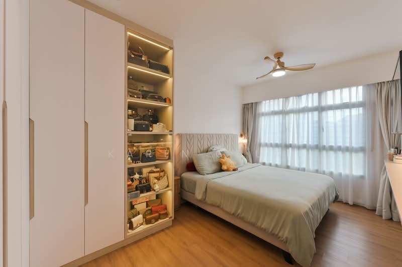 874B Tampines Street 85 HDB Flat For Sale at S$ 949,000 | PropertyGuru Singapore - Bedroom