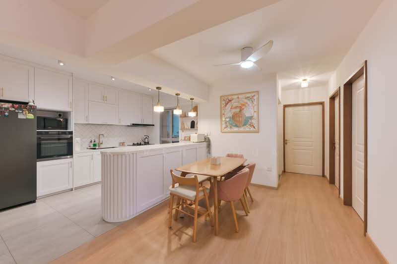 874B Tampines Street 85 HDB Flat For Sale at S$ 949,000 | PropertyGuru Singapore - Kitchen