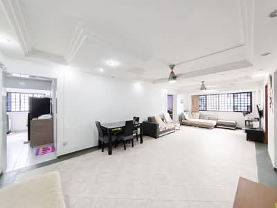 For Sale - 331 Sembawang Close