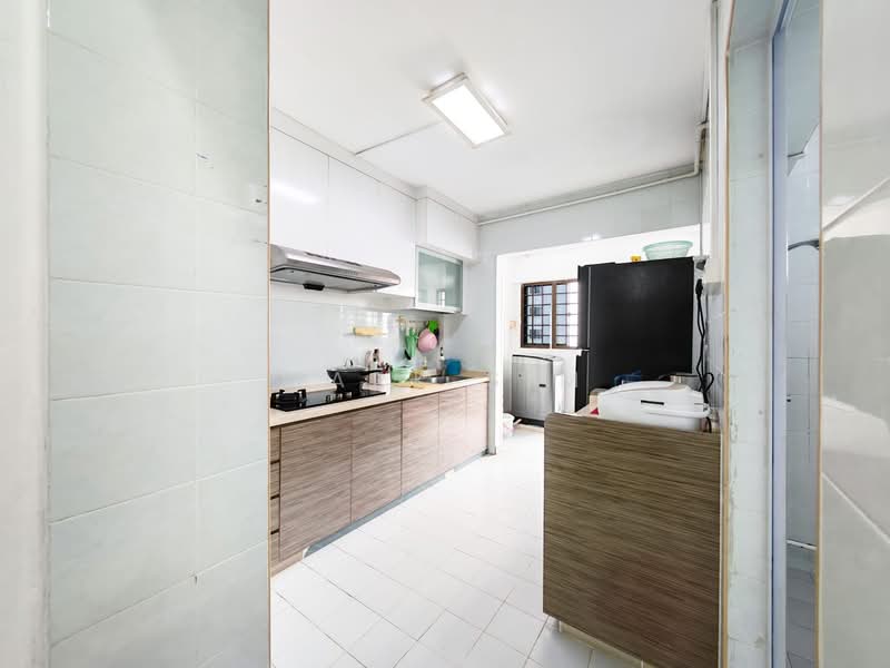 For Sale - 331 Sembawang Close