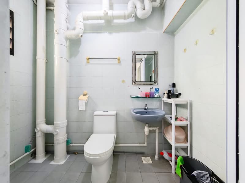 For Sale - 331 Sembawang Close