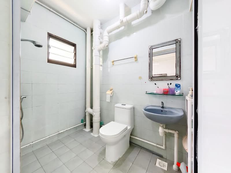 For Sale - 331 Sembawang Close