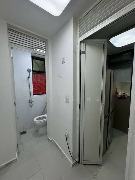 The Topiary, 11 Fernvale Lane, 3 Bedrooms, 1,324 sqft, Executive Condominium For Rent, by Xavier Ng, 500058235 - Bathroom - PropertyGuru.com.sg