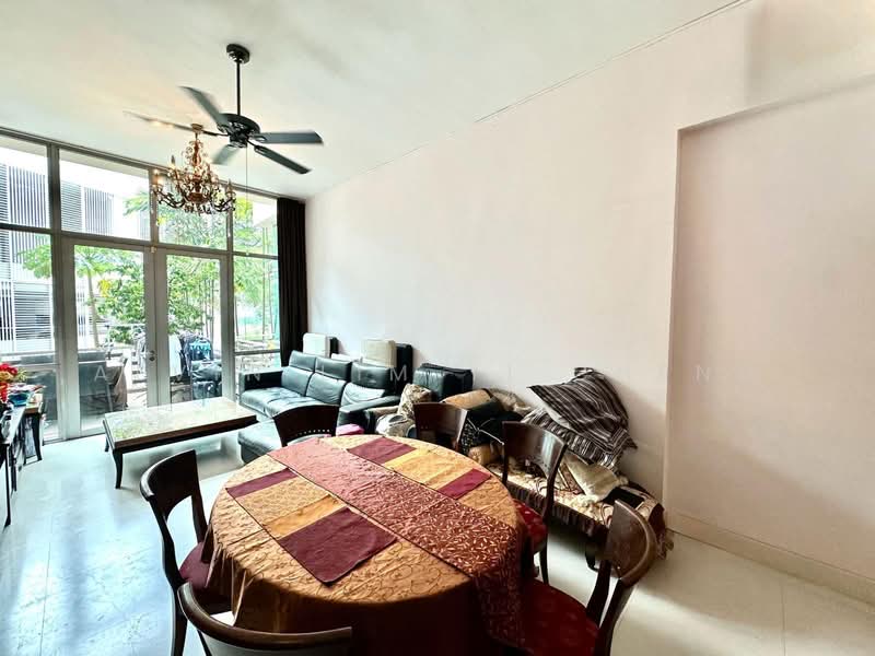 The Elysia Condominium For Sale at S$ 1,890,000 | PropertyGuru Singapore - Living Room