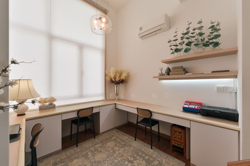 Springhill Terraced House For Sale at S$ 2,600,000 | PropertyGuru Singapore - Study