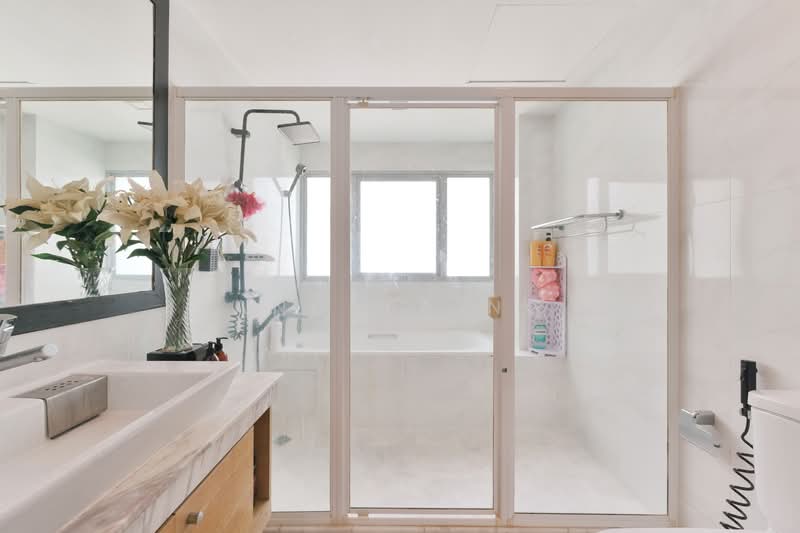 Springhill Terraced House For Sale at S$ 2,600,000 | PropertyGuru Singapore - Bathroom