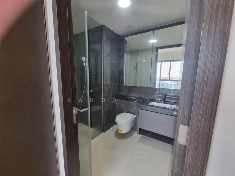 Parc Clematis, 8F Jalan Lempeng, 2 Bedrooms, 721 sqft, Condominium For Rent, by Aaron Goh, 500058250 - Bathroom - PropertyGuru.com.sg