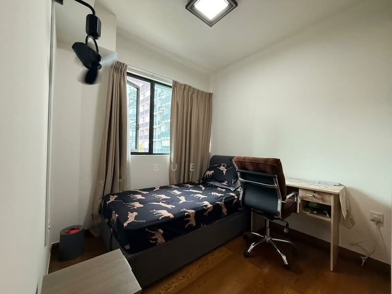 Kingsford Waterbay Condominium For Sale at S$ 1,199,900 | PropertyGuru Singapore - Bedroom