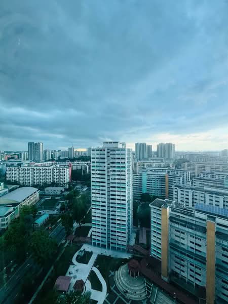 439 Ang Mo Kio Avenue 10, 439 Ang Mo Kio Avenue 10, 3 Bedrooms, 1,280 sqft, HDB Flat For Rent, by Ridzwan Iqbal, 500058253 - Exterior - PropertyGuru.com.sg