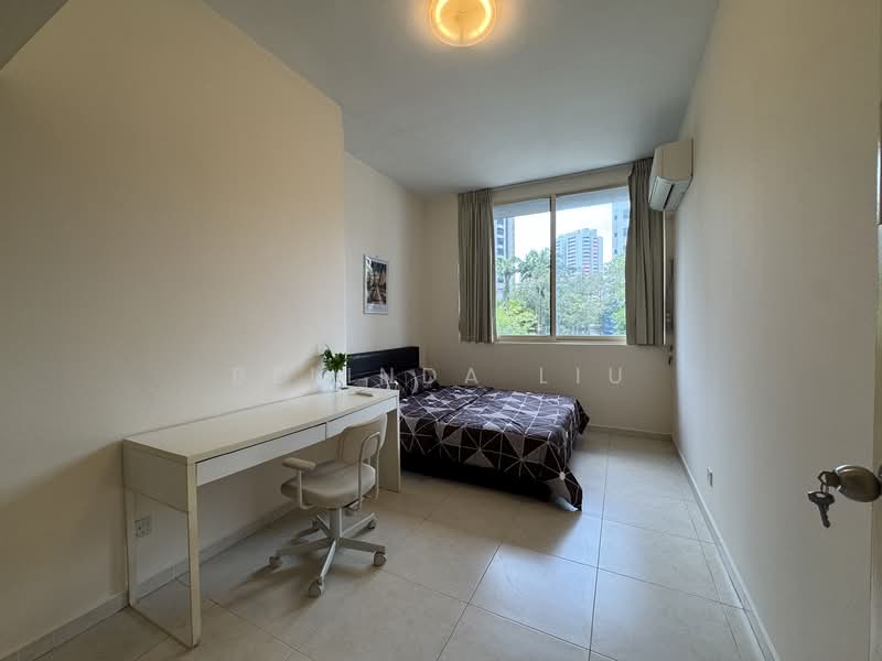 Crystal Court, 456 River Valley Road, Room Rental, 100 sqft, Apartment For Rent, by Belinda Liu, 500058270 - Bedroom - PropertyGuru.com.sg
