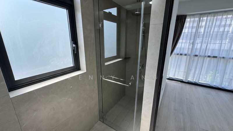 Sky Eden @ Bedok, 1 Bedok Central, 3 Bedrooms, 893 sqft, Condominium For Rent, by Kenny Ang, 500058275 - Bathroom - PropertyGuru.com.sg