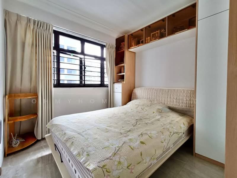 471B Fernvale Street HDB Flat For Sale at S$ 678,000 | PropertyGuru Singapore - Bedroom
