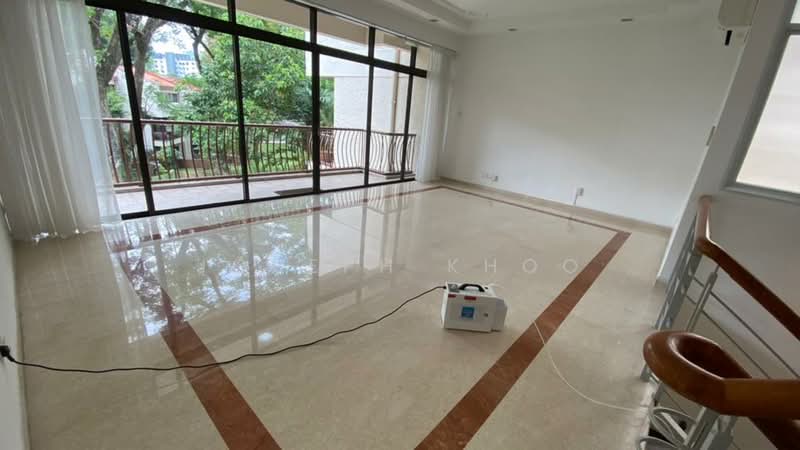 Sommerville Park Cluster House For Sale at S$ 5,988,888 | PropertyGuru Singapore - Living Room