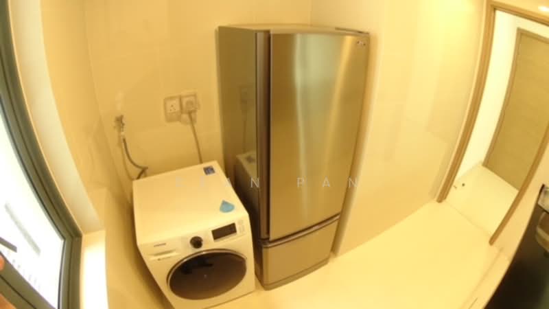 The Palette Condominium For Sale at S$ 1,400,000 | PropertyGuru Singapore - Kitchen