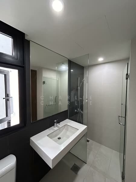 River Isles Condominium For Sale at S$ 2,100,000 | PropertyGuru Singapore