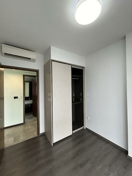 River Isles Condominium For Sale at S$ 2,100,000 | PropertyGuru Singapore