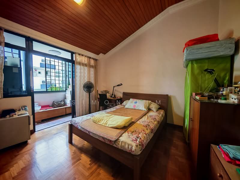 Ocean Park Walk-up Apartment For Sale at S$ 4,100,000 | PropertyGuru Singapore