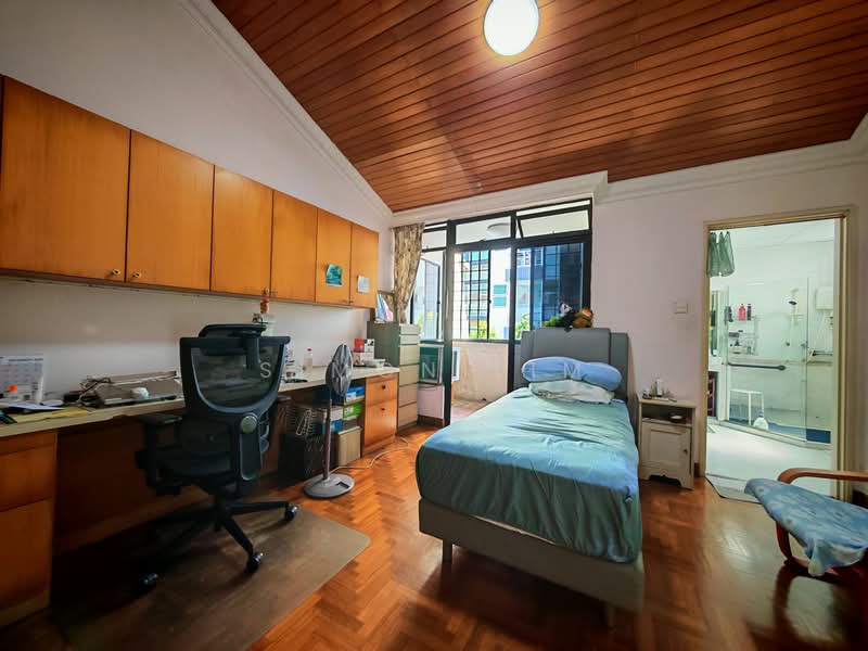 Ocean Park Walk-up Apartment For Sale at S$ 4,100,000 | PropertyGuru Singapore