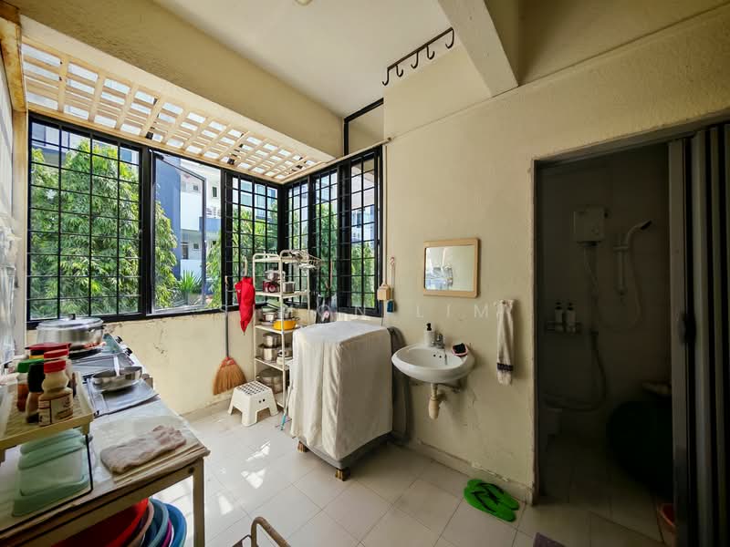 Ocean Park Walk-up Apartment For Sale at S$ 4,100,000 | PropertyGuru Singapore