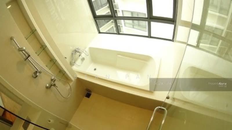The Palette Condominium For Sale at S$ 2,250,000 | PropertyGuru Singapore - Bathroom