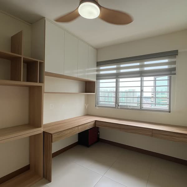 FERNVALE RD HDB Flat For Sale at S$ 695,000 | PropertyGuru Singapore - Study