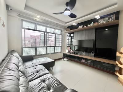 For Sale - High floor unblock 4A HDB near Seletar Mall