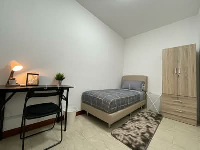 For Rent - The Madeira