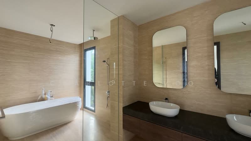 💎TOP Brand New, A Rare District 10 Trophy Residence❤️Architectural Masterpiece. Mount Sinai Estate Detached House For Sale at S$ 19,800,000 | PropertyGuru Singapore - Bathroom
