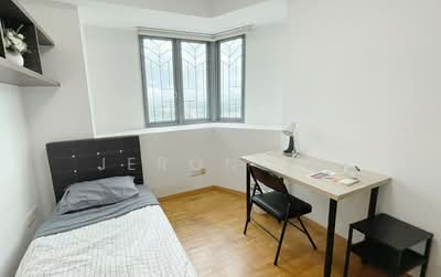 For Rent - The Madeira