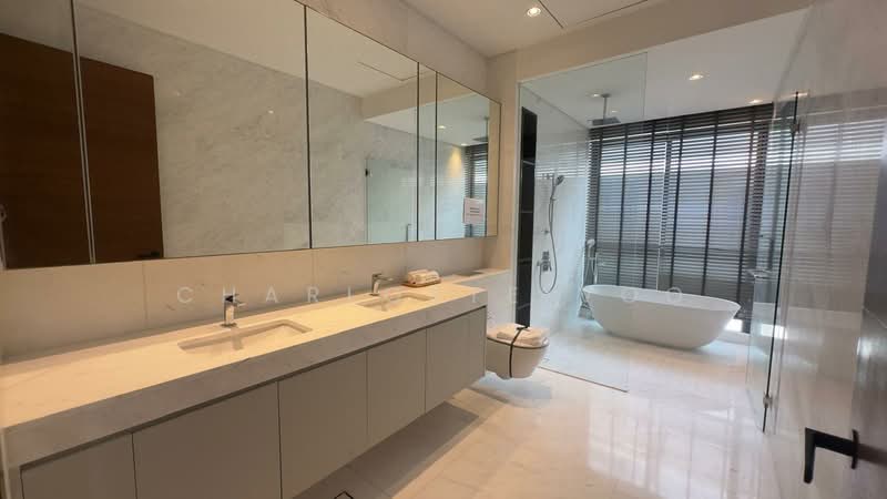 💎TOP Brand New❤️Trophy Freehold Detached💎Prestigious D11 Detached House For Sale at S$ 25,888,888 | PropertyGuru Singapore - Bathroom