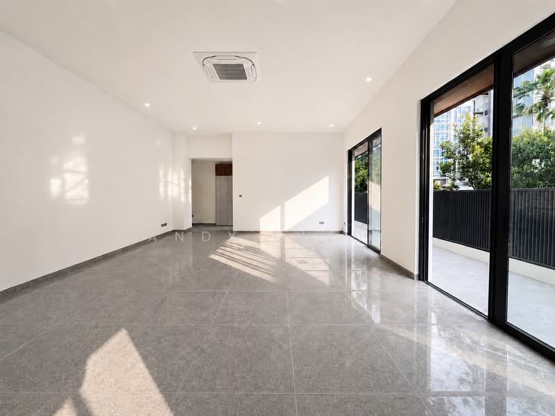 Telok Kurau Brand New Modern Semi-Detached With Lift, Telok Kurau / Joo Chiat / Koon Seng, 5 Bedrooms, 6,311 sqft, Semi-Detached House For Sale, by Andy Cheng, 500058437 - Living Room - PropertyGuru.com.sg