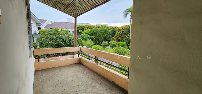 Mayflower Gardens, Mayflower Drive, 3 Bedrooms, 1,800 sqft, Semi-Detached House For Sale, by Rachael Pong, 500058440 - Balcony - PropertyGuru.com.sg