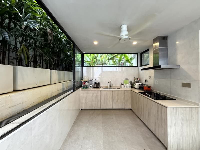 Post-A&A Spacious 2.5 Sty Semi-Detached Near Serangoon MRT & Lor Chuan MRT Semi-Detached House For Sale at S$ 7,680,000 | PropertyGuru Singapore - Kitchen