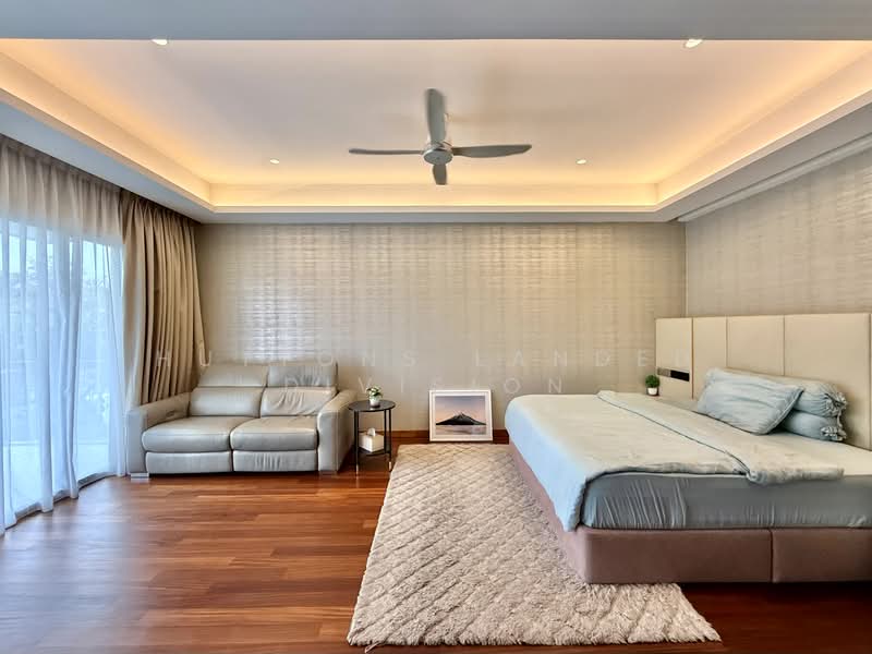 Post-A&A Spacious 2.5 Sty Semi-Detached Near Serangoon MRT & Lor Chuan MRT Semi-Detached House For Sale at S$ 7,680,000 | PropertyGuru Singapore - Bedroom