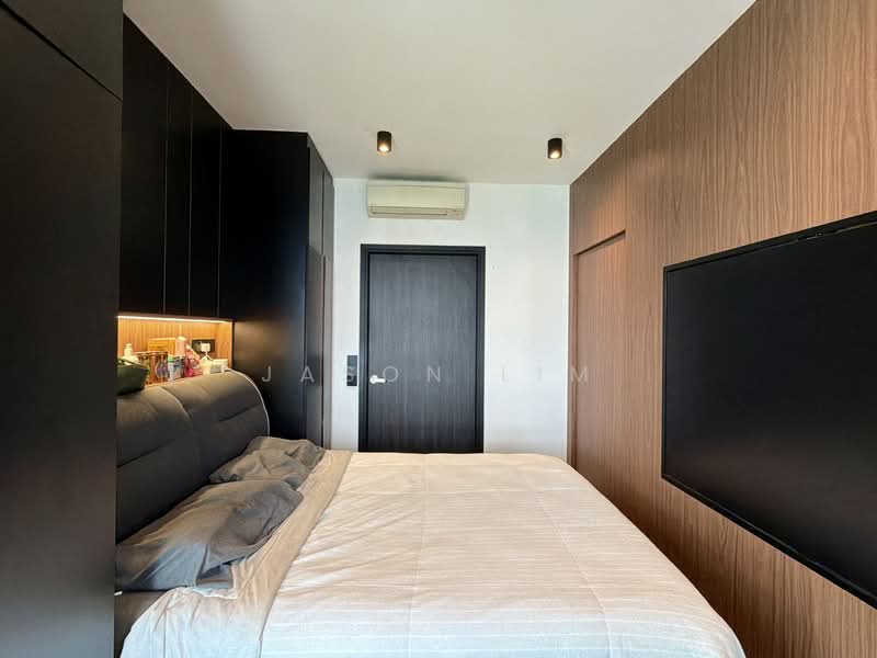 Riversails Condominium For Sale at S$ 880,000 | PropertyGuru Singapore - Bedroom