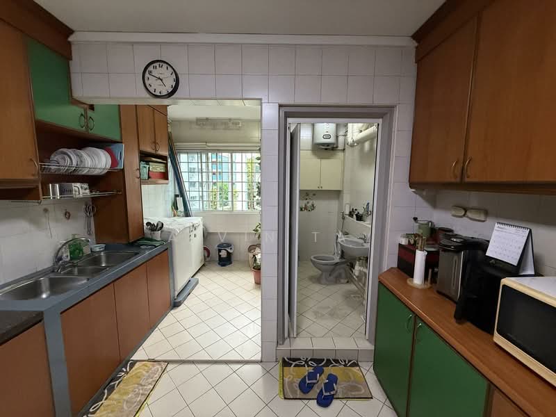 539 Bukit Panjang Ring Road HDB Flat For Sale at S$ 599,888 | PropertyGuru Singapore - Kitchen