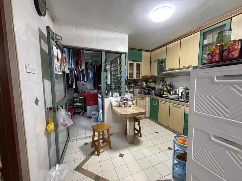 464 Choa Chu Kang Avenue 4, 464 Choa Chu Kang Avenue 4, 3 Bedrooms, 1,323 sqft, HDB Flat For Sale, by Chris Ng, 500058468 - Kitchen - PropertyGuru.com.sg