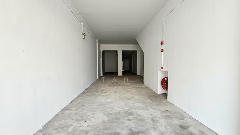 ✨ Whole Shophouse at Geylang Road | Near Lor 33/36, Geylang Road | Guillemard Road | Sims Avenue, 2,346 sqft, Shop / Shophouse For Rent, by Evon Tan 陈玉凤, 500058469 - Interior - CommercialGuru.com.sg