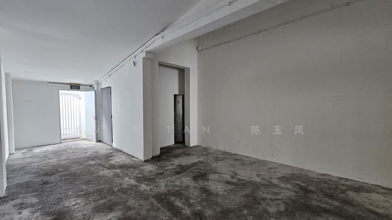 ✨ Two x Two-Storey Side-by-Side Whole Shophouses, Geylang Road | Guillemard Road | Sims Avenue, 4,669 sqft, Shop / Shophouse For Rent, by Evon Tan 陈玉凤, 500058470 - Entrance - CommercialGuru.com.sg