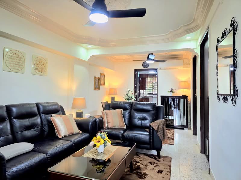 232 Lorong 8 Toa Payoh HDB Flat For Sale at S$ 388,000 | PropertyGuru Singapore