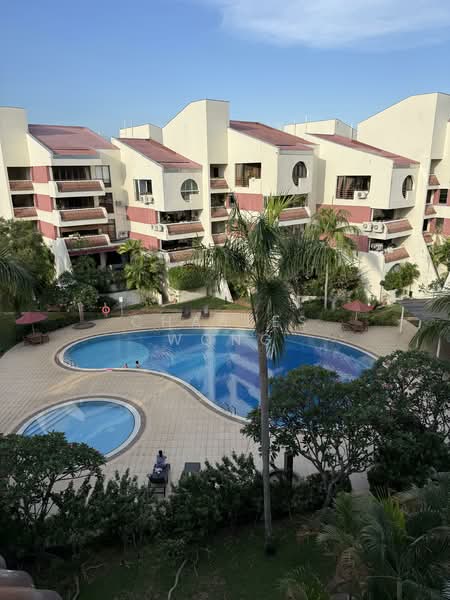 The Hacienda, 1 Hacienda Grove, 2 Bedrooms, 1,206 sqft, Condominium For Sale, by CHARLES WONG, 500058489 - Swimming Pool View - PropertyGuru.com.sg