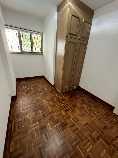 West Bay Condo Condominium For Sale at S$ 1,150,000 | PropertyGuru Singapore - Common Bedroom