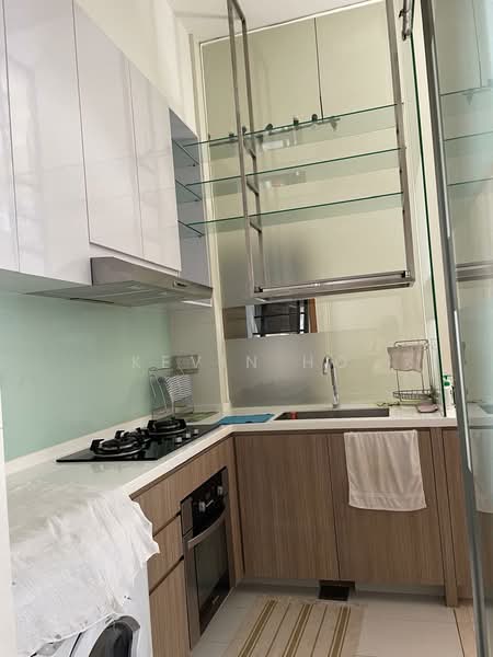 The Greenwich Condominium For Sale at S$ 1,200,000 | PropertyGuru Singapore - Kitchen