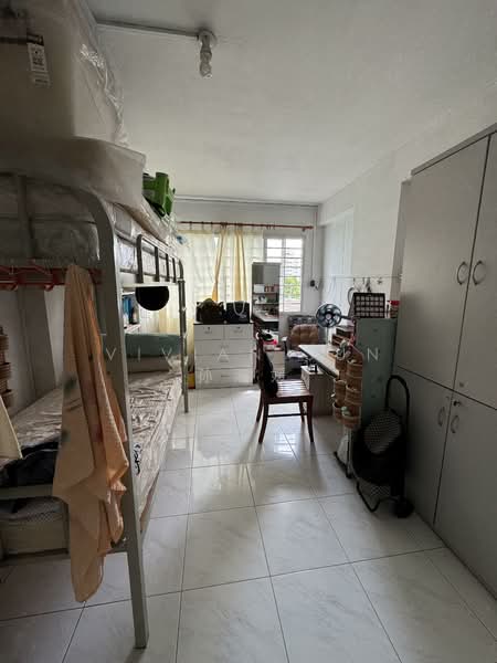 175 Woodlands Street 13 HDB Flat For Sale at S$ 700,000 | PropertyGuru Singapore