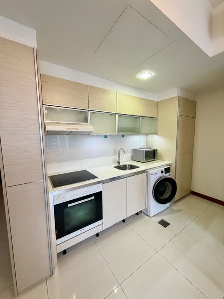 The Sail @ Marina Bay, 6 Marina Boulevard, 1 Bedroom, 592 sqft, Condominium For Rent, by Serene Ng, 500058524 - Kitchen - PropertyGuru.com.sg